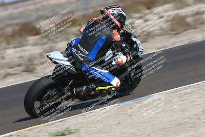 media/Nov-02-2025-Lets Ride (Sun) [[f7a3caa734]]/B Group/1220pm (Turn 2 Outside)/